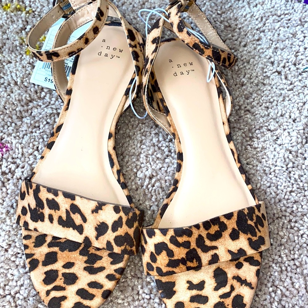 Leopard print flats
